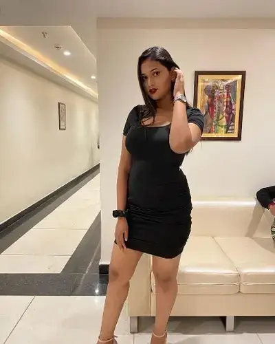 Escorts Nandura